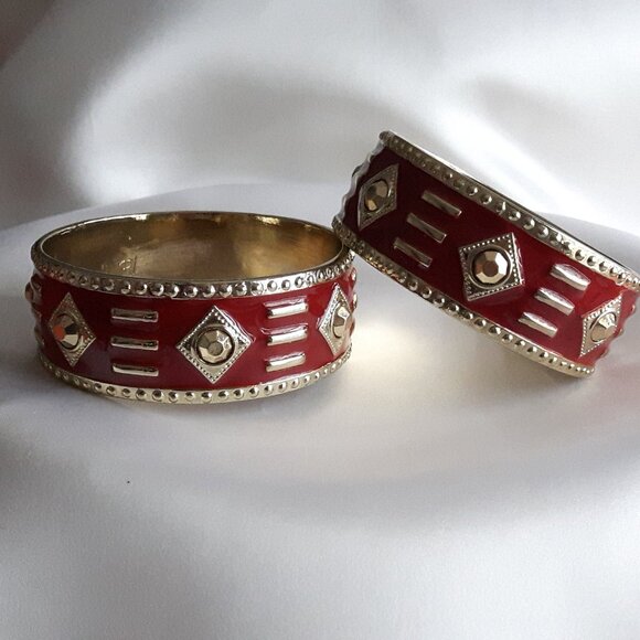 Belle Noel For Kim Kardashian Gold Tone Enamel Statement Bangles Bracelets (2) - Picture 3 of 14